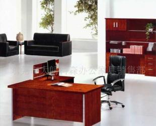 東莞家具廠家直銷(xiāo) 實(shí)木辦公家具與貼木皮大班臺(tái)的專(zhuān)業(yè)之選